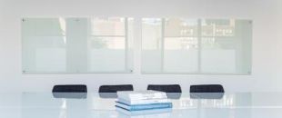 財(cái)政部部長(zhǎng)劉昆：重點(diǎn)降低制造業(yè)和小微企業(yè)的稅收負(fù)擔(dān)，增強(qiáng)企業(yè)的獲得感